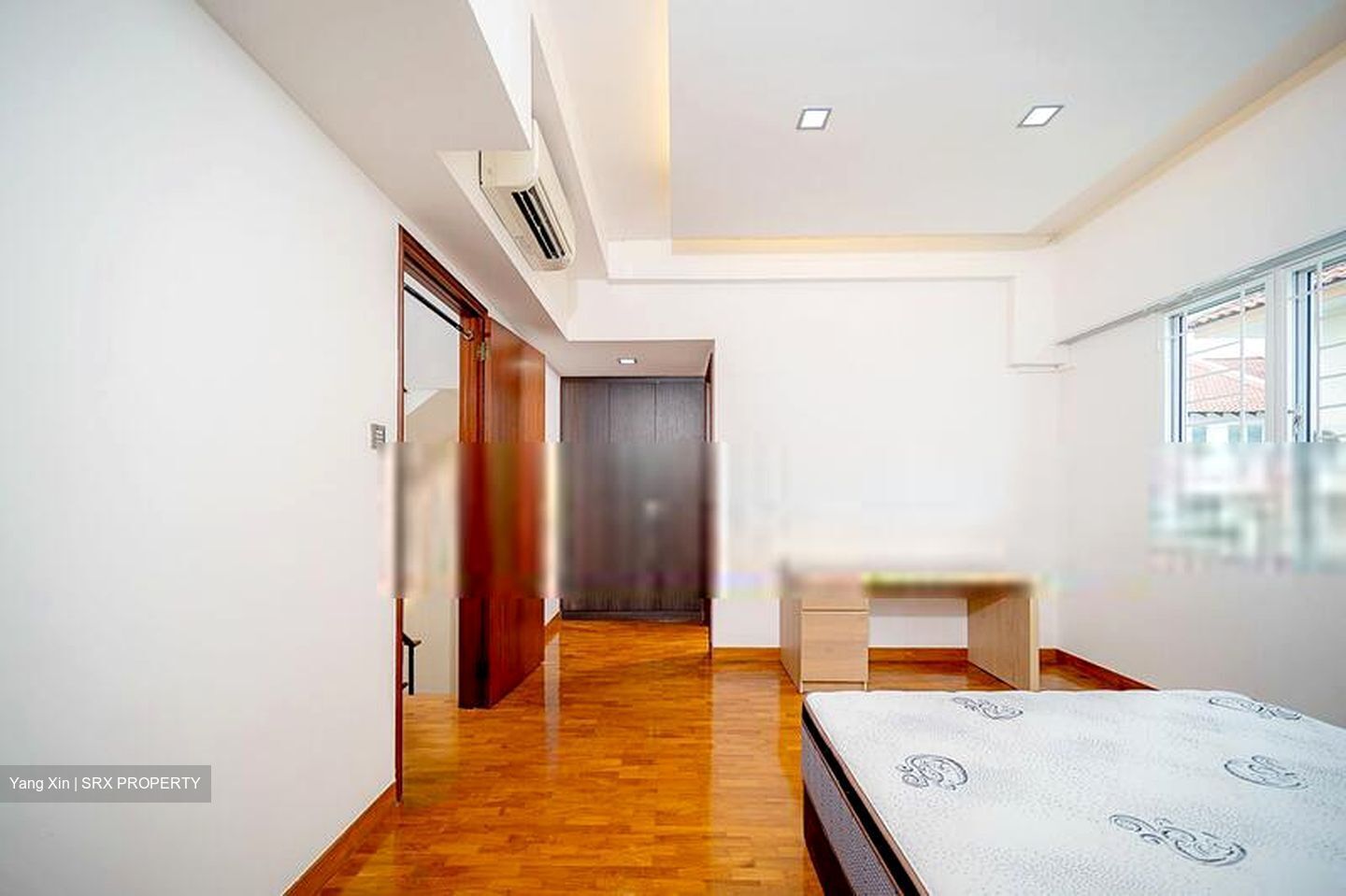 Mimosa Terrace (D28), Terrace #407984421